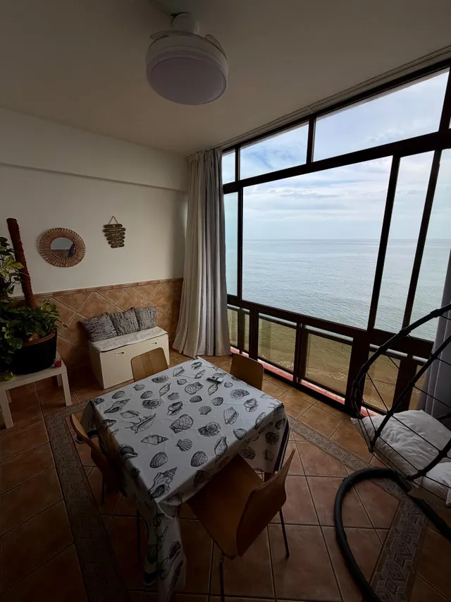 PISO EN ALQUILER EN PRIMERA LINEA DE PLAYA EN BENALMADENA — 13