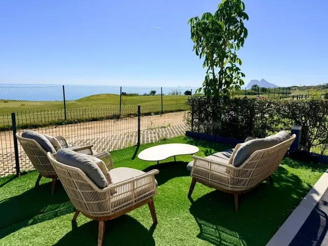 Apartamento en Alquiler en San Roque Cádiz — 21