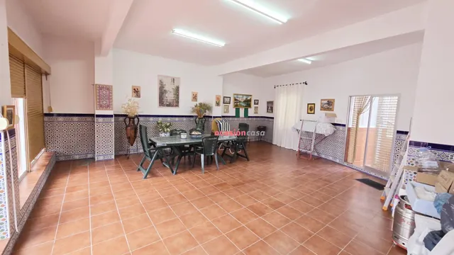 LOCAL Y PISO  EN VENTA EN EL VISO — 40