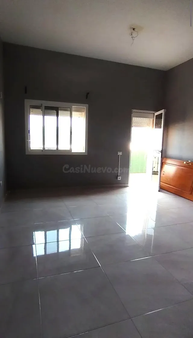 Adeje. Tijoco. Piso 1habitacione con terraza 12 metros. por  - foto 2