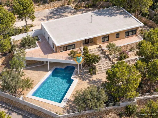 CHALET CERCA DEL ALBIR — 6