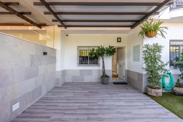 Vivienda adosada reformada, amplia y lista para entrar a vivir — 4