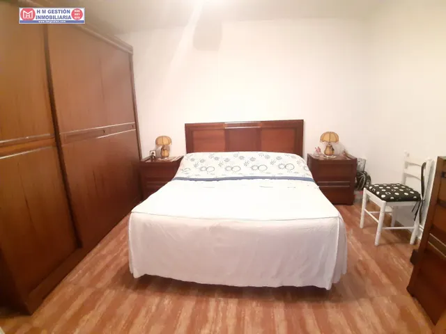 CASA COMPLETAMENTE REFORMADA JUNTO A AVDA PABLO IGLESIAS — 10
