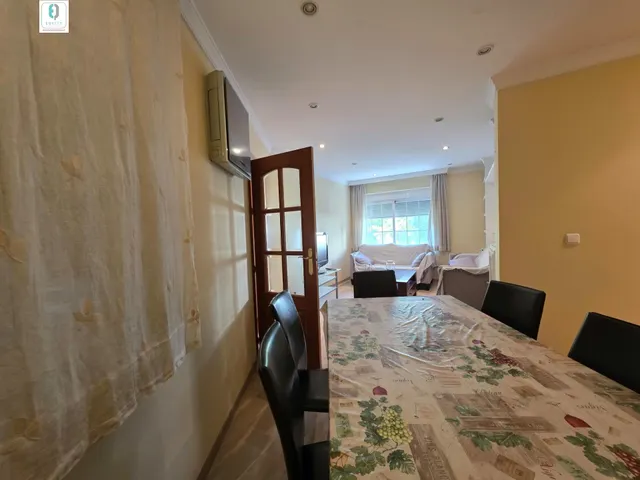 Gran piso de 3 dormitorios y 2 baños en la mejor ubicación — 34