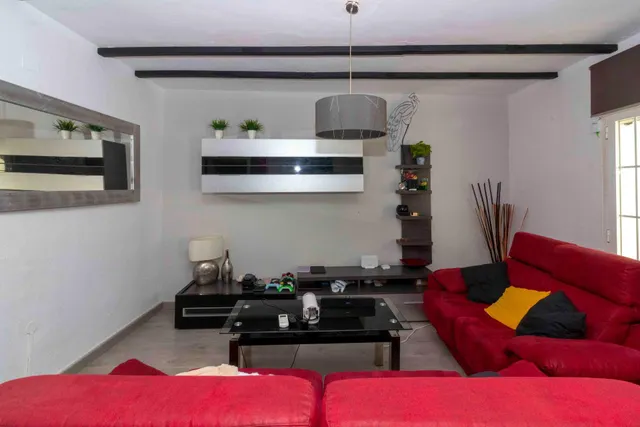 PISO CON ENCANTO EN EL CASCO ANTIGUO — 13
