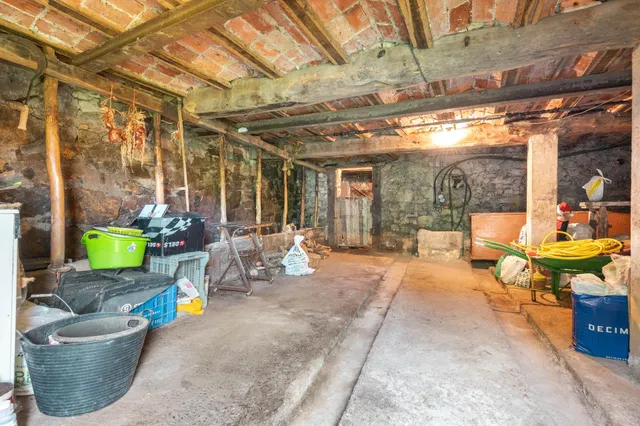 PISO BAJO + SEMI-SÓTANO EN VENTA EN CASORVIDA (LENA) — 42