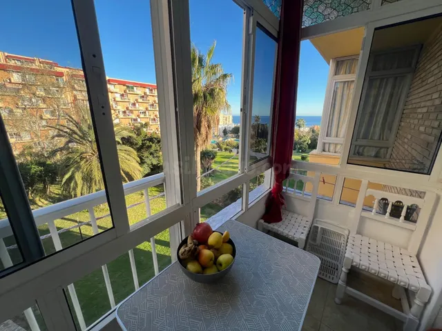 PISO 1 DORMITORIO CON VISTAS EN BENALMADENA — 2
