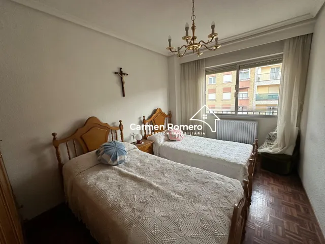 OPORTUNIDAD  EN LA ZONA DE PLAZA DEL OESTE — 11