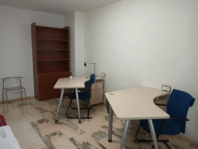 Oficina junto a Colón, Córdoba capital — 2