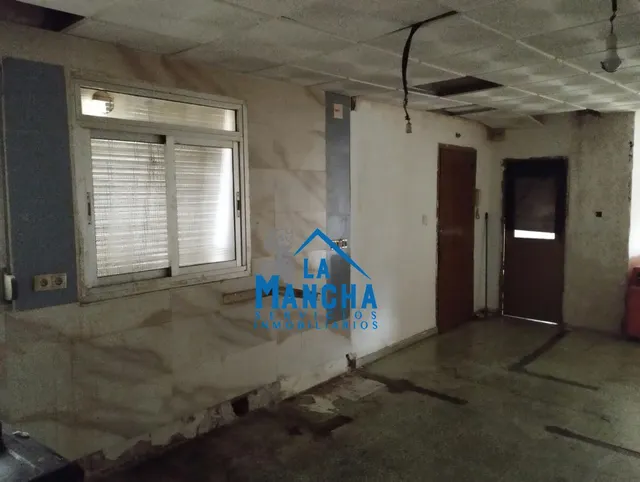 *140.00€* inmobiliaria la mancha vende piso en zona franciscanos de Albacete — 7