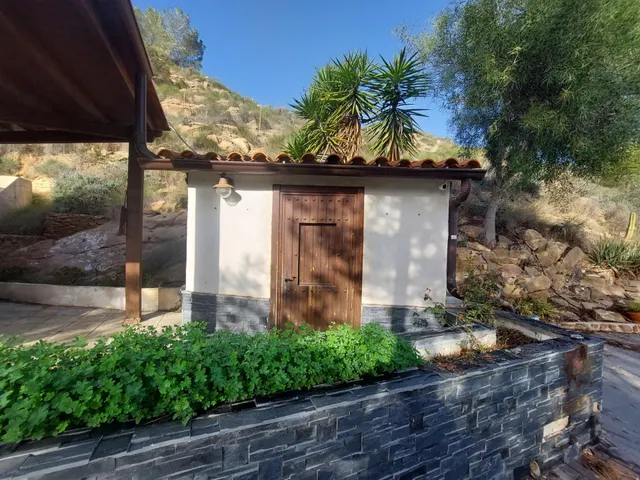Casa con terreno en zona del Garruchal — 6