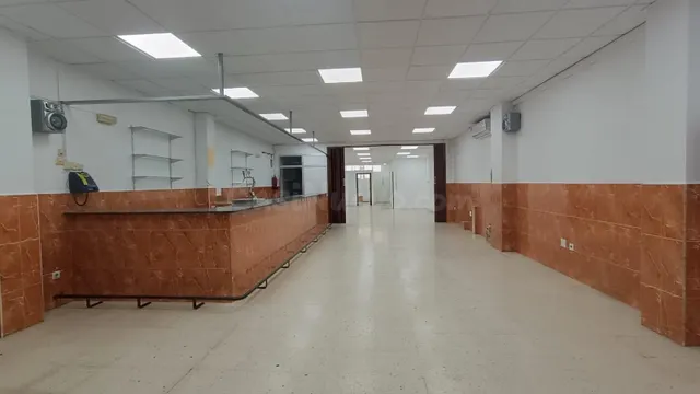 Local de 175 metros en Pardaleras — 2