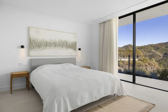Villa 6 habitaciones 480m² en alquiler - Costa del Sol — 44