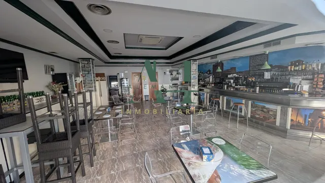 Bar- Tapería a pleno rendimiento