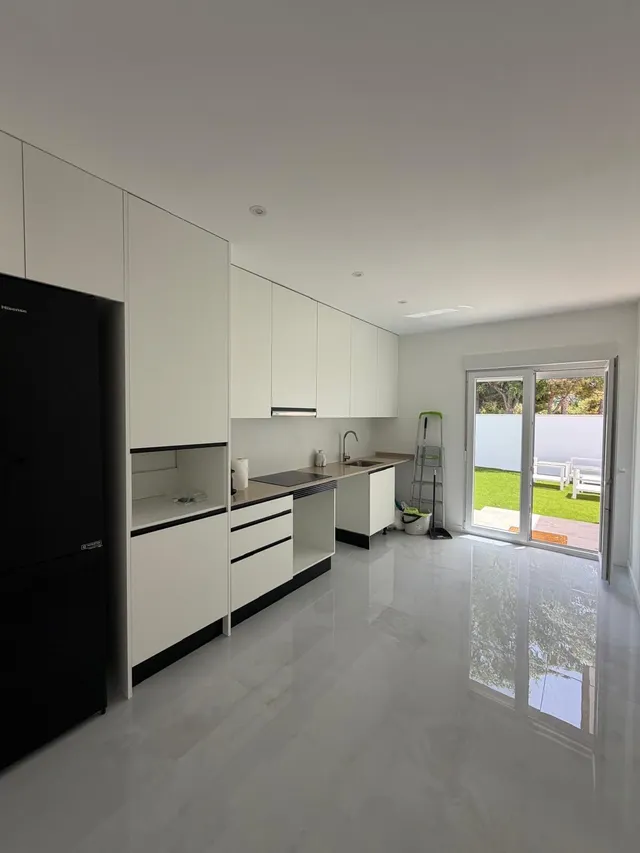 VENTA DE ESPECTACULAR CHALET INDEPENDIENTE DE LUJO HACE ESQUINA — 37
