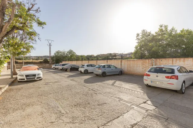 CASA EN VENTA EN GUADIX – ZONA MERCADONA — 31