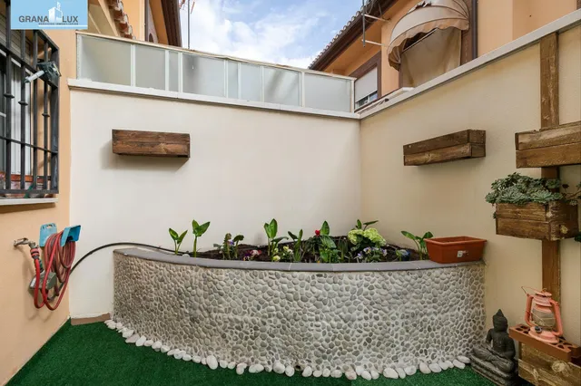 ¡Tu nuevo hogar te espera en Churriana de la Vega! Casa adosada con patio, garaje y futura parada de metro a pocos pasos. — 31