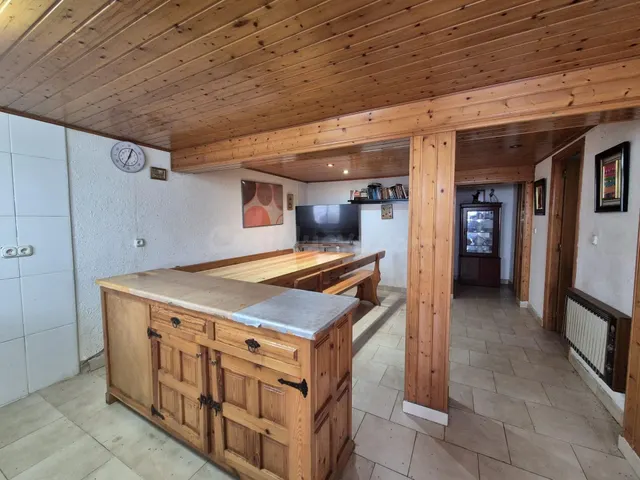 SE VENDE CASA EN EL VALLE DE MENA - foto 4