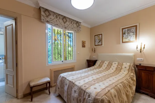 Chalet 7 habitaciones 852m² en venta - Marbella — 48