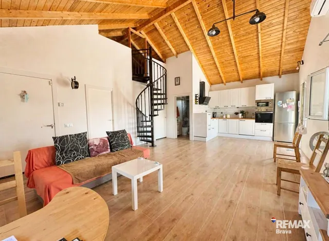 Maçanet de la Selva | Chalet independiente de madera con gra - foto 4