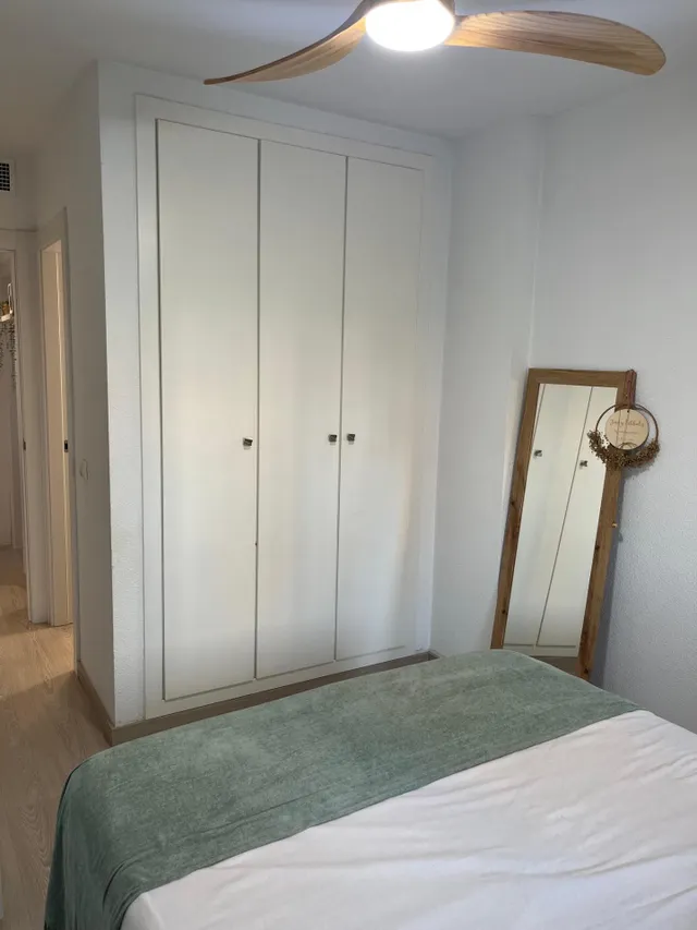 Piso reformado con dos dormitorios, piscina y parking propio en zona juzgados, Benidorm — 10