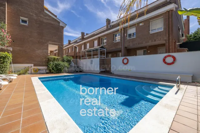Chalet adosado en venta en Calle de Sant Josep — 3
