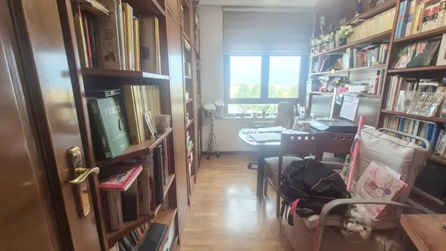 PISO VENTA SALAMANCA. Urbis te ofrece un piso en venta en la zona de Capuchinos-Glorieta-Ciudad Jardín, Salamanca. — 30