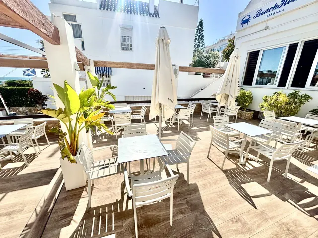 Local comercial 250m² en venta - Cabo Roig — 25