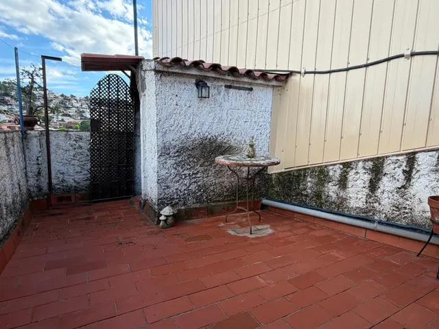 Exclusiu Dúplex al Centre de Vallirana amb Solàrium, Balcó i Celler Subterrani. — 35