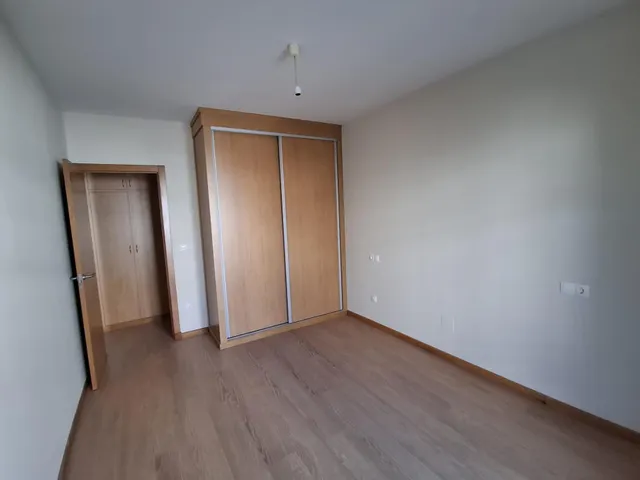 Piso a estrenar de 1 dormitorio con ascensor en el centro de Ribadeo – Cerca de las playas — 6