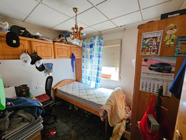 VIVIENDA CON TERRENO — 9