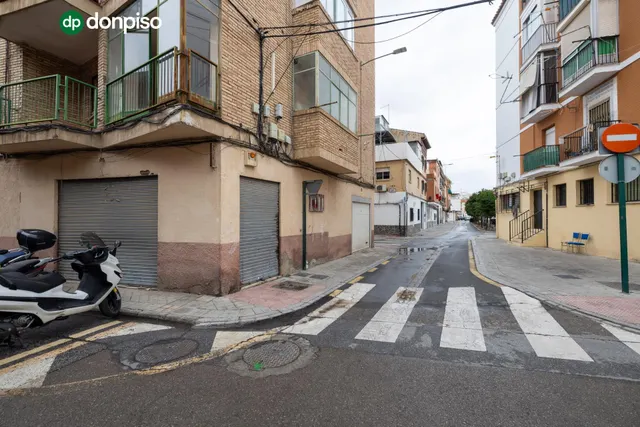 Local Comercial en Zaidín para Reformar - Excelente Ubicación — 13