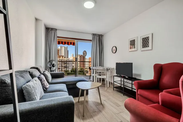Apartamento de 1 dormitorio en Benidorm — 11