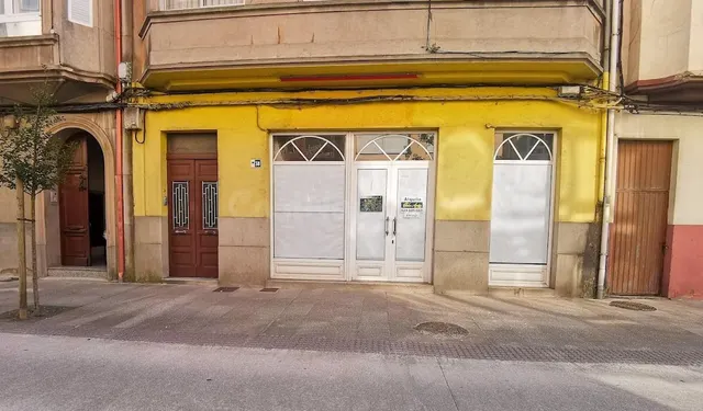 Local Comercial en Rúa Sol de Carballo - foto 2