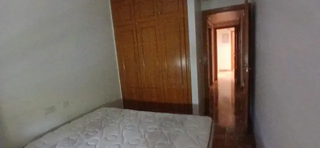 Amplia y luminosa vivienda, para familia o estudiantes — 12