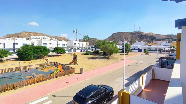 ¡Encantador dúplex de 3 dormitorios listo para entrar a vivir en San Juan de los Terreros! — 31