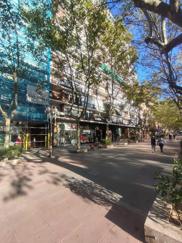Piso en Venta: Oportunidad Única en el Paseo de Zorrilla, Edificio Las Mercedes — 45