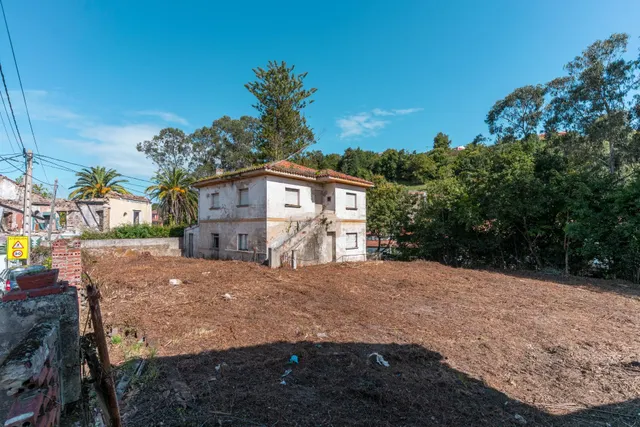 OPORTUNIDAD PARA PROMOTORES, CONSTRUCTORES E INVERSORES EN CUDILLERO — 12