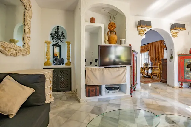 ESPECTACULAR VILLA DE LUJO EN ALQUILER EN 1ª LÍNEA DE PLAYA DE CABOPINO CON MARAVILLOSAS VISTAS AL MAR — 24