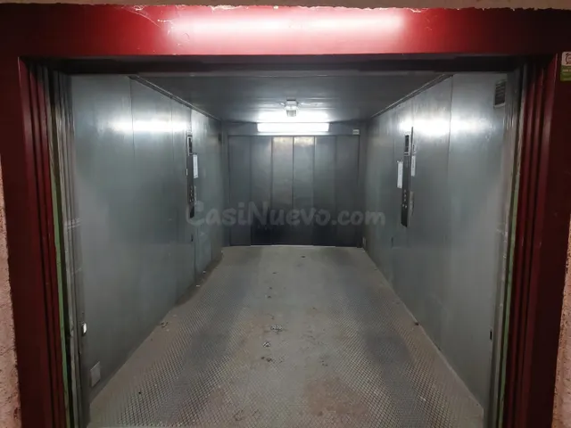 PLAZA DE APARCAMIENTO EN VENTA EN MANRESA - foto 2