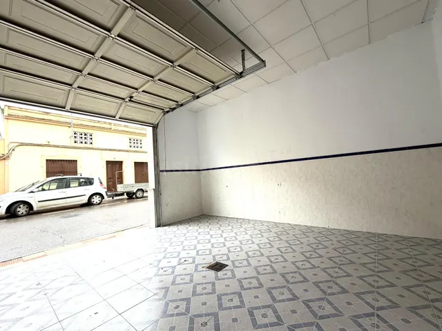 GARAJE CERRADO EN VENTA EN DON BENITO - foto 2