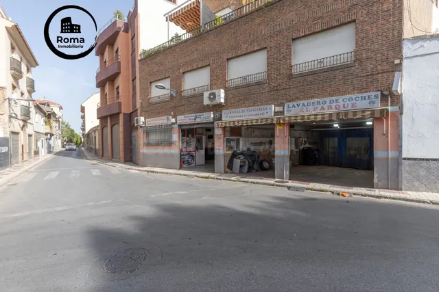 Local comercial 123m² en venta - Zona metropolitana