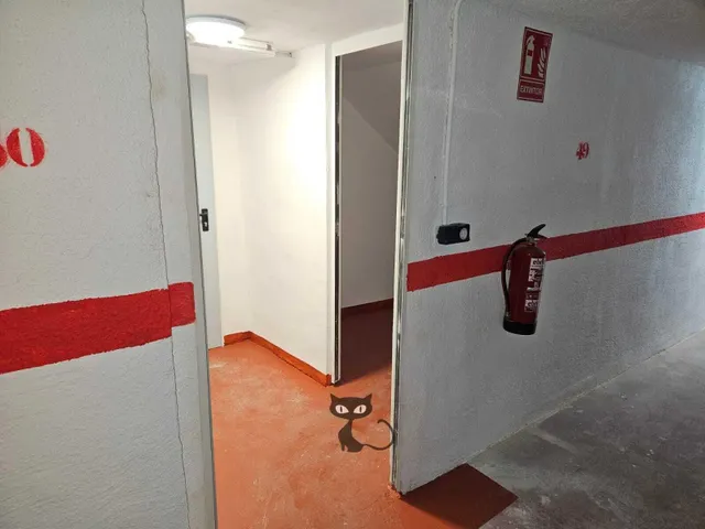 Hermosa Plaza de Garaje con Trastero en Zona Centrica!!! — 11