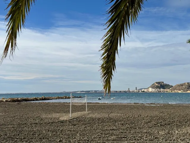 DISFRUTA DE GRAN TERRAZA DE TU ARRENDAMIENTO TEMPORAL — 14