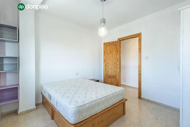 Magnífico piso ideal para invertir o para vivir sin vecinos y con vistas despejadas. — 16