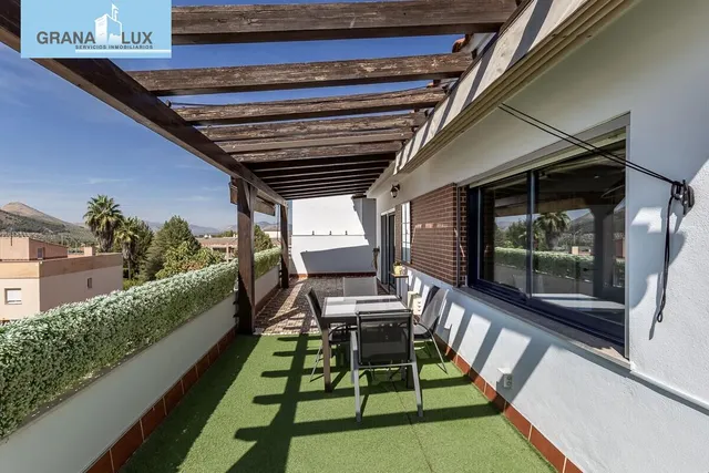 PISO CON TERRAZA EN ALBOLOTE — 6