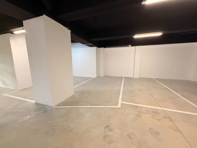 Plaza de parking junto a parque Sama a 5 min. estación — 8