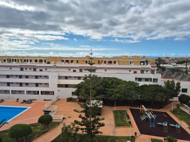 Piso 4 habitaciones 200m² en venta - Playa del Duque — 37