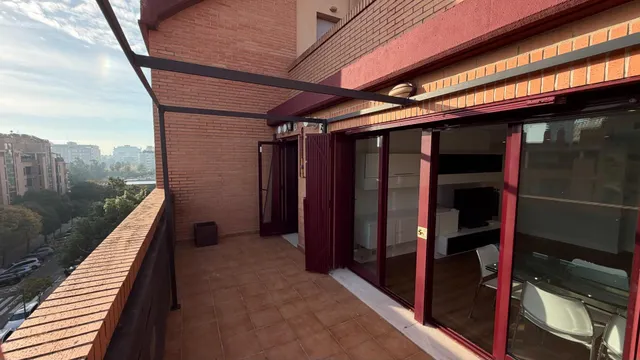 ¡Ático duplex con Terraza, Piscina y Pista de Padel en Maestro Rodrigo! — 22