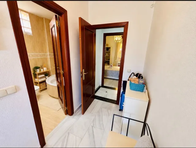 Estupendo piso 4 dormitorios planta baja con grandes terrazas en pinillo (Torremolinos) — 26